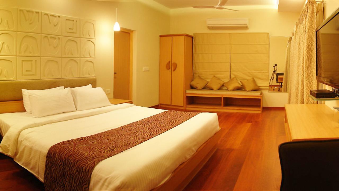 Classic Luxury Service Apartments Visakhapatnam Exterior foto