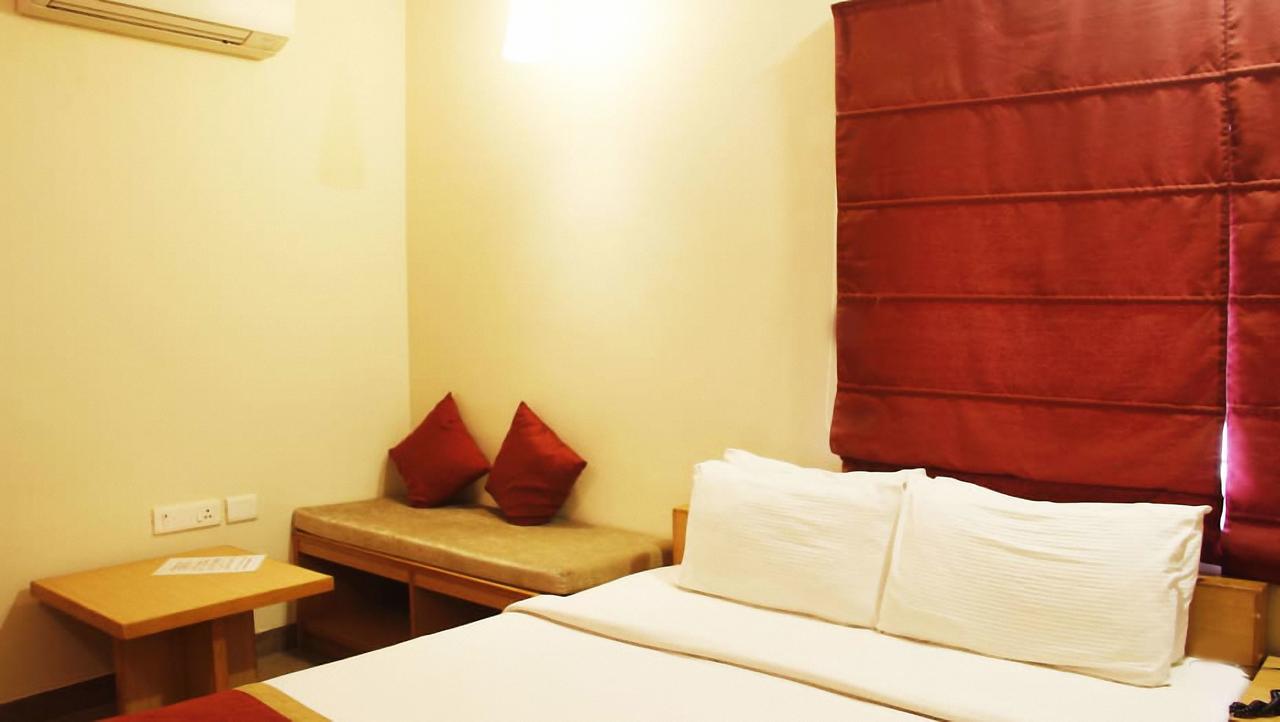 Classic Luxury Service Apartments Visakhapatnam Exterior foto
